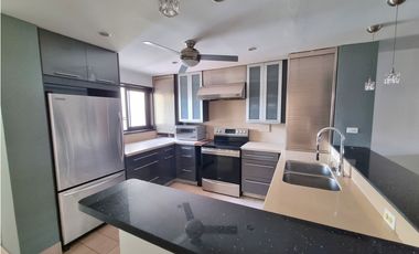 ALQUILER DE APARTAMENTO EN CASCO VIEJO