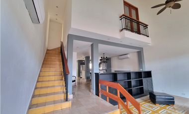 ALQUILER DE APARTAMENTO EN CASCO VIEJO