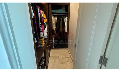 APARTAMENTO EN VENTA EN P.H VITRI COSTA DEL ESTE