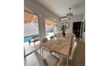 Venta de Casa en Costa del Este Panamá
