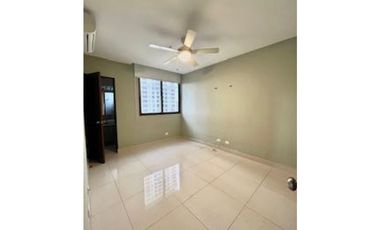 Apartamento en venta en Brisa Marina