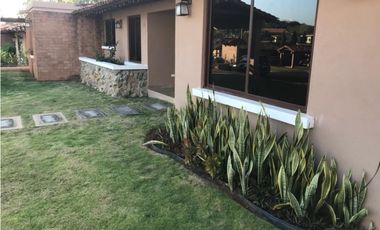 Venta de casa en Residencial Cubita, La arena de Chitré