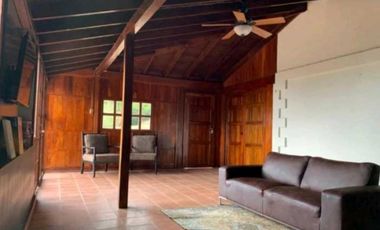 VENDO HERMOSA CASA DE MONTAÑA ESTILO VILLA INGLESA EN CERRO AZUL