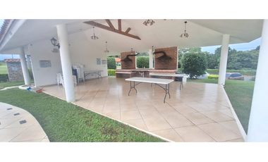 VENDO TERRENO PANAM OESTE SAN CARLOS EL VALLE VILLAGE
