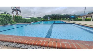 VENDO TERRENO PANAM OESTE SAN CARLOS EL VALLE VILLAGE