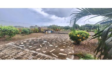 VENDO TERRENO PANAM OESTE SAN CARLOS EL VALLE VILLAGE