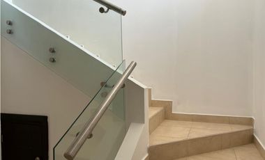 Venta o Alquiler de Casa en Brisas del Golf