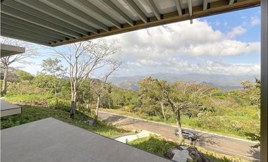 Venta Casa de montaña de 3 niveles en Chicá, chame