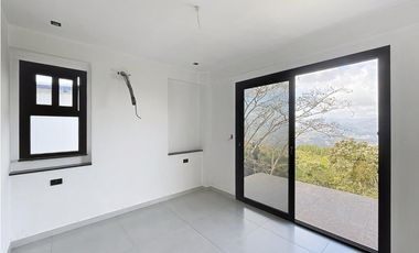 Venta Casa de montaña de 3 niveles en Chicá, chame