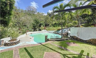 Venta Casa de montaña de 3 niveles en Chicá, chame