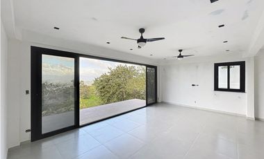 Venta Casa de montaña de 3 niveles en Chicá, chame