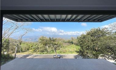 Venta Casa de montaña de 3 niveles en Chicá, chame