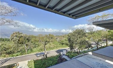 Venta Casa de montaña de 3 niveles en Chicá, chame