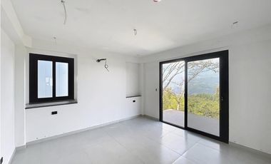 Venta Casa de montaña de 3 niveles en Chicá, chame