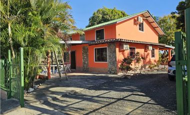 Venta de casa en Santa Ana, Los Santos