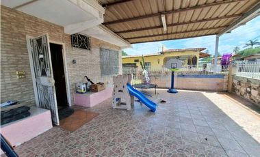 SE VENDE CASA EN CIUDAD RADIAL JUAN DIAZ