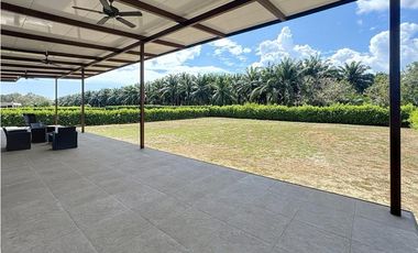 Venta de Casa en Coco Beach , Puerto Armuelles