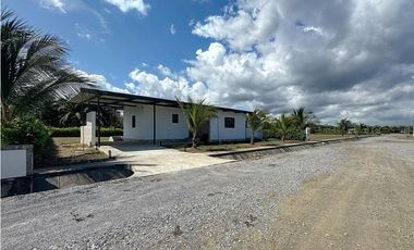Venta de Casa en Coco Beach , Puerto Armuelles