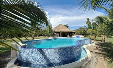Venta de Casa en Coco Beach , Puerto Armuelles