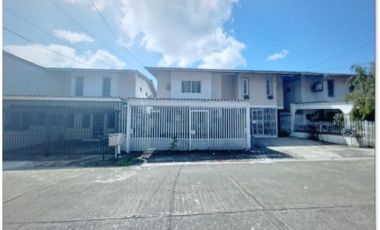 Venta de Casa en Condado del Rey