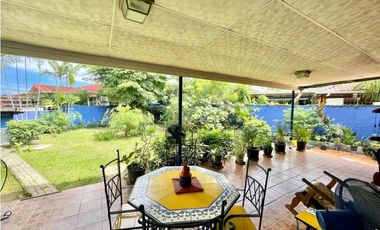 Venta de Casa en Las Cumbres.