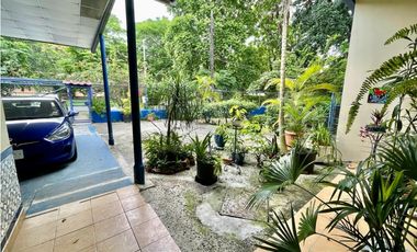 Venta de Casa en Las Cumbres.