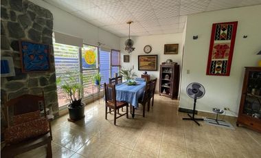 Venta de Casa en Las Cumbres.