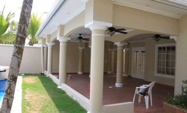 ALQUILER DE CASA EN COSTA DEL ESTE 4 RECAMARAS CON PISCINA