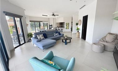 Venta de Apartamento en San Carlos PH Vista Mar Golf & Marina Las Olas