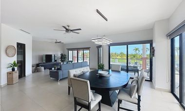 Venta de Apartamento en San Carlos PH Vista Mar Golf & Marina Las Olas