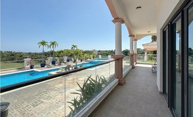 Venta de Apartamento en San Carlos PH Vista Mar Golf & Marina Las Olas