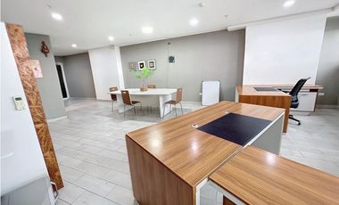 Venta de oficina en Avenida Balboa PH Bay View