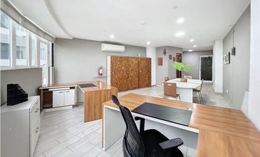 Venta de oficina en Avenida Balboa PH Bay View