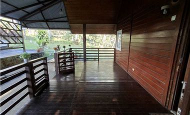 Venta de casa en Altos de Cerro Azul