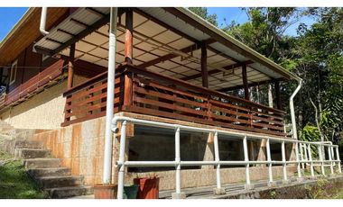 Venta de casa en Altos de Cerro Azul