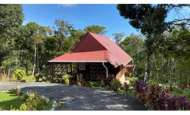 Venta de casa en Altos de Cerro Azul