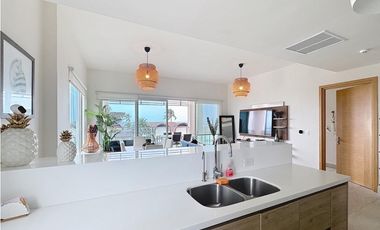 Venta de apartamento en Playa Escondida Colon