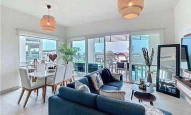 Venta de apartamento en Playa Escondida Colon