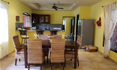 SE VENDE CASA EN CORONADO GOLF