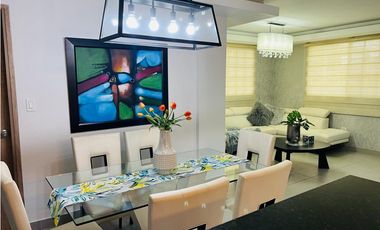Venta de Casa en Villas del Golf Chitré