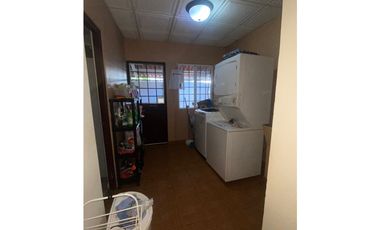 VENTA DE CASA EN CHITRE BRISAS DE LOS GUAYACANES