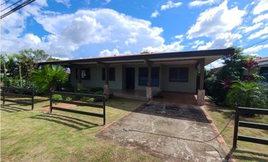 Alquiler de casa en Chitré