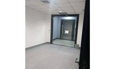 Oficina en Venta o Alquiler