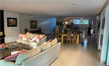 ALQUILO CASA DUPLEX EN CORONADO