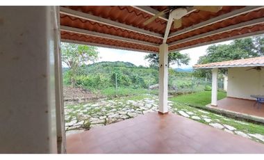 Duplex de 2 habitaciones con fabulosas vistas a la montaña!