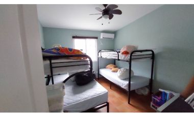 Duplex de 2 habitaciones con fabulosas vistas a la montaña!