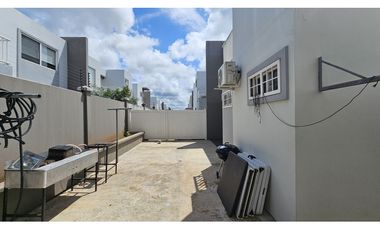 ALQUILER DE CASA EN BRISAS DEL GOLF