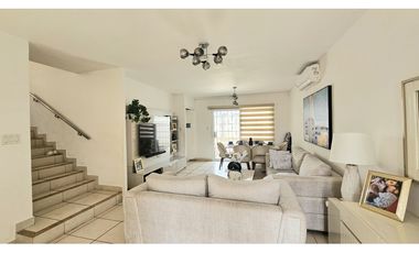 ALQUILER DE CASA EN BRISAS DEL GOLF