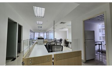 ALQUILER DE OFICINA EN AVENIDA BALBOA