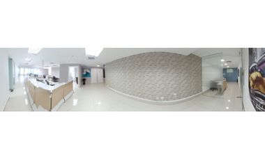 ALQUILO OFICINA EN AVE, BALBOA, 200M2, AMOBLADA, VISTA PANORAMICA.